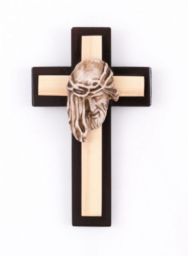 SKLEP RELIGIJNY - DEWOCJONALIA: Krzyże do bierzmowania - pamiątki: Krzyż wiszący CHRYSTUS CIERPIĄCY 20 cm Największy wybór krzyży, dewocjonaliów, artykułów liturgicznych i sakralnych