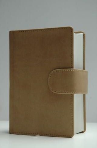 Pismo Święte Stary i Nowy Testament wydanie skóropodobne z zapięciem magnetycznym e-religijne.pl