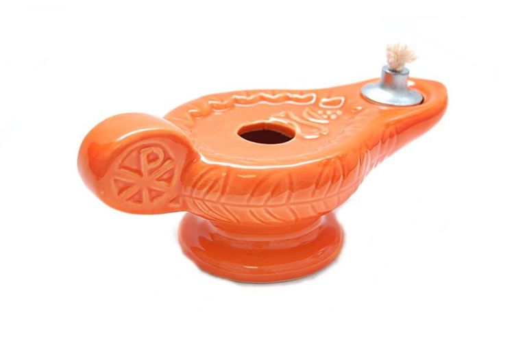 Pomarańczowa ceramiczna lampka oliwna kaganek z symbolami chrześcijańskimi Chi-Rho