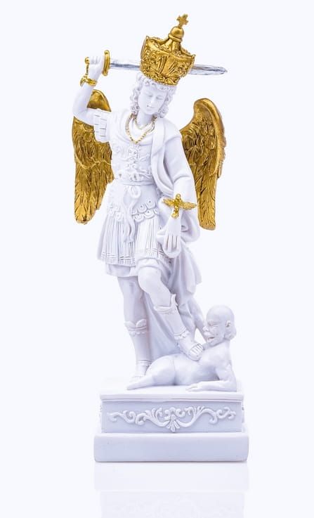 Sklep chrześcijański z figurkami i rzeźbami: Figura Świętego Michała Archanioła z Gargano 26 cm