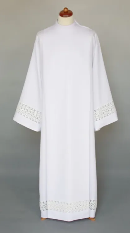 Alba kapłańska 3-114-0