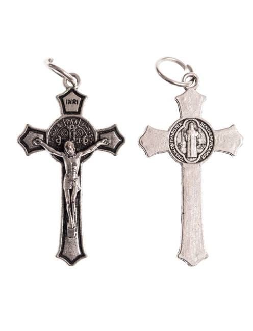 Sklep z dewocjonaliami - znaczenie krzyża św. Benedykta - Metalowy krzyżyk świętego Benedykta 4 cm K019