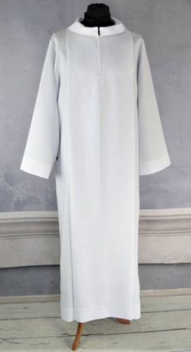 Alba dla ministranta lektora z golfem i zamkiem pod szyją K1 sklep z liturgicznymi szatami