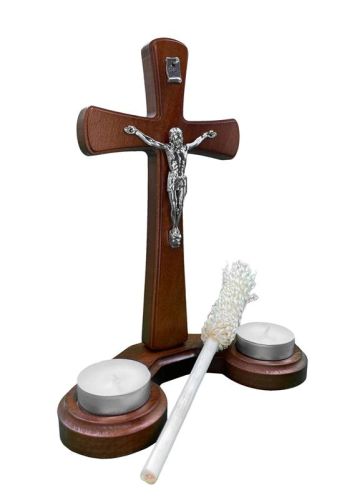 Zestaw na kolędę krzyż ze świecami i kropidełkiem KK001-C19 cm sklep dewocjonalia