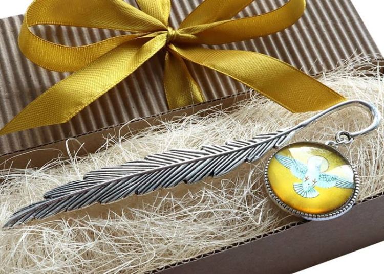 Jubilerska zakładka do książki z Duchem Świętym - opakowanie prezentowe sklep chrześcijański z upominkami religijnymi