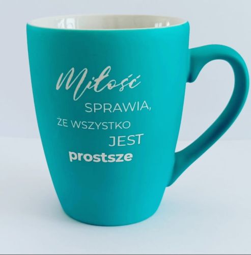 Produkty chrześcijańskie: Kubek "Miłość sprawia że wszystko jest prostsze"