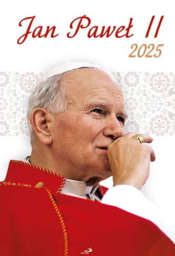 Kalendarz ścienny 2025 św. Jan Paweł II, uśmiechnięty Papież w czerwonych szatach, wydany przez Edycję św. Pawła z Częstochowy