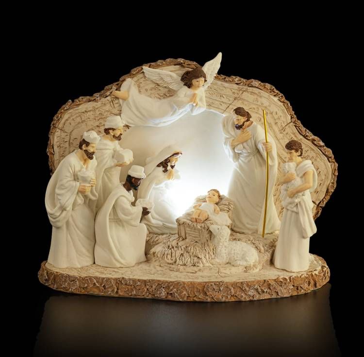 Kremowa szopka bożonarodzeniowa "Bianco" z delikatnym podświetleniem LED, ukazująca scenę Narodzenia Pańskiego w eleganckiej, minimalistycznej formie