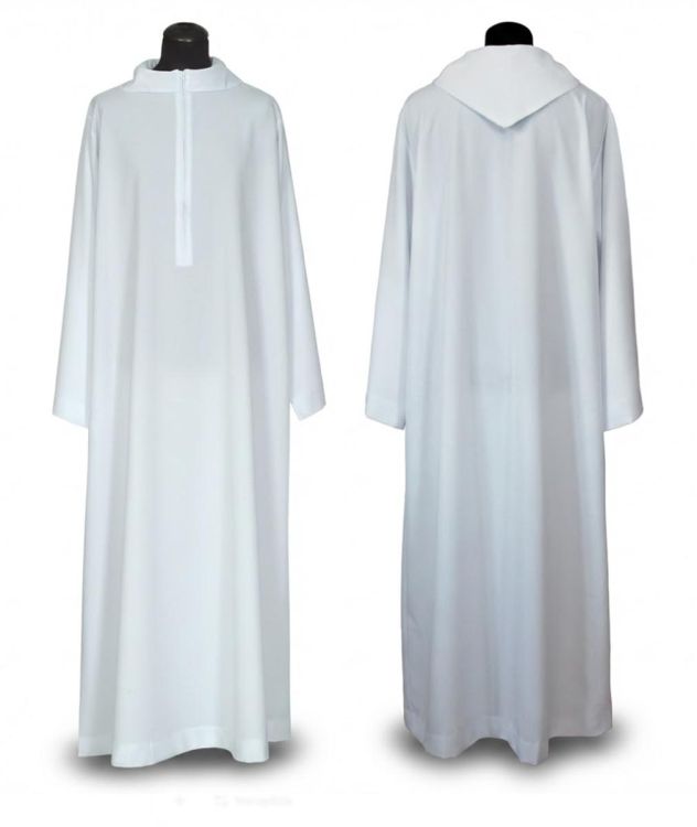 Biała alba kapłańska z zamkiem błyskawicznym z przodu i wykładanym kapturem, widok przód i tył - ASGA KIerlikówka