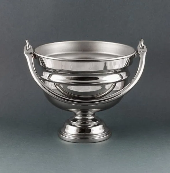 Kociołek na wodę święconą mosiężny niklowany wys. 14 cm 2 e-religijne.pl