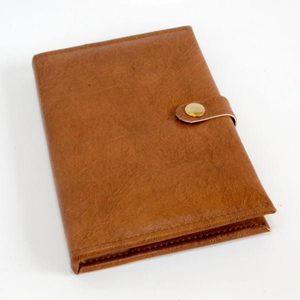 Okładka na Oremus zapinana miodowa e-religijne.pl