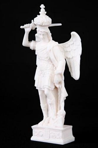 Archanioł Michał figurka alabastrowa - wysokość 19 cm e-religijne.pl