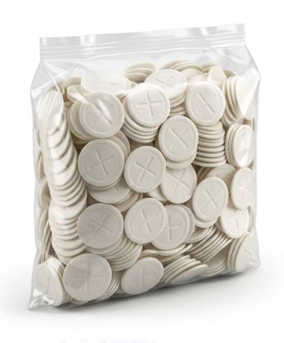 Komunikanty zaciskane z dwustronnie tłoczonym wzorem 35 mm, opakowanie 1000 sztuk w szczelnym woreczku foliowym, producent Nakonieczni Piaski