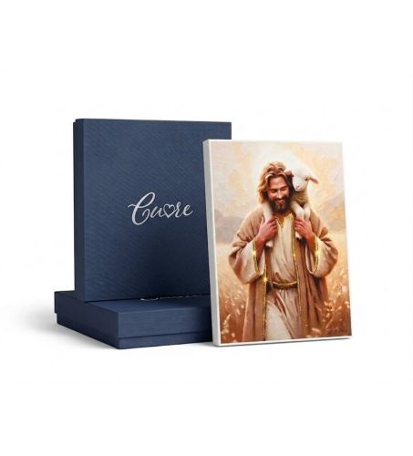 Obrazek Dobry Pasterz Cuore w granatowym pudełku prezentowym z logo marki - gotowy prezent dla księdza