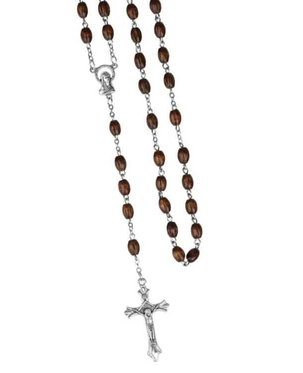 Różaniec drewniany R1231 — ciemnobrązowe paciorki 6 mm nanizane na metalowe ogniwa i krzyżyk z Chrystusem