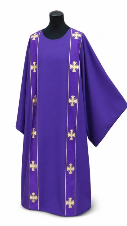Dalmatyka fioletowa diakońska — Adwent, Wielki Post, pogrzeby. ASGA Kierlikówka, ze stułą diakońską i metalową klamrą w komplecie.