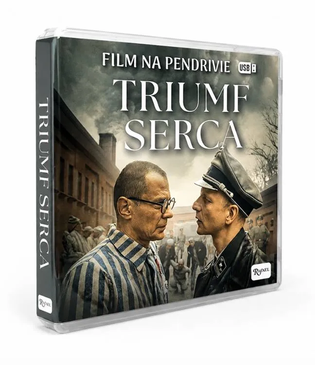 Triumf serca film na pendrive o św. Maksymilianie Kolbem, okładka: Kolbe naprzeciw oficera SS na tle obozu Auschwitz