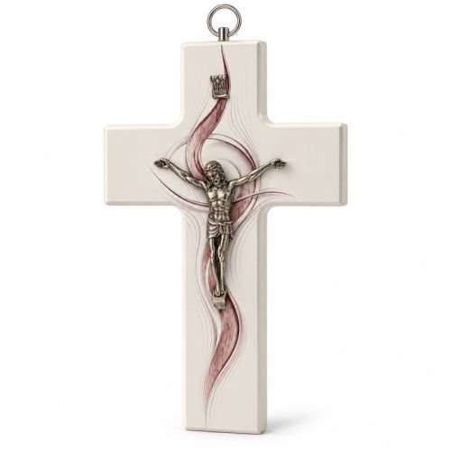Kremowy krzyż na ścianę KW22 z wąskim bordowym ornamentem i figurą Chrystusa
