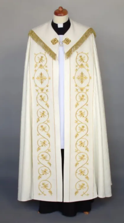 Kapa biała haftowana 2-091-11 e-religijne.pl