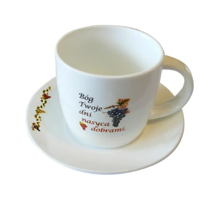 Filiżanka z motywem religijnym "Bóg twoje dni nasyca dobrami" sklep z upominkami religijnymi. Gdy nie wiesz co kupić jako religijny prezent ...