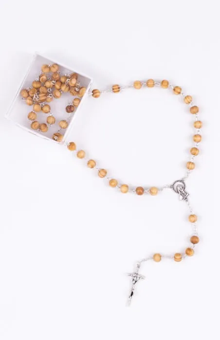 Różaniec drewniany z pudełkiem R667P dewocjonalia sklep religijny - rozważania, medytacje różańcowe, dobra cena, szybka wysyłka e-religijne.pl