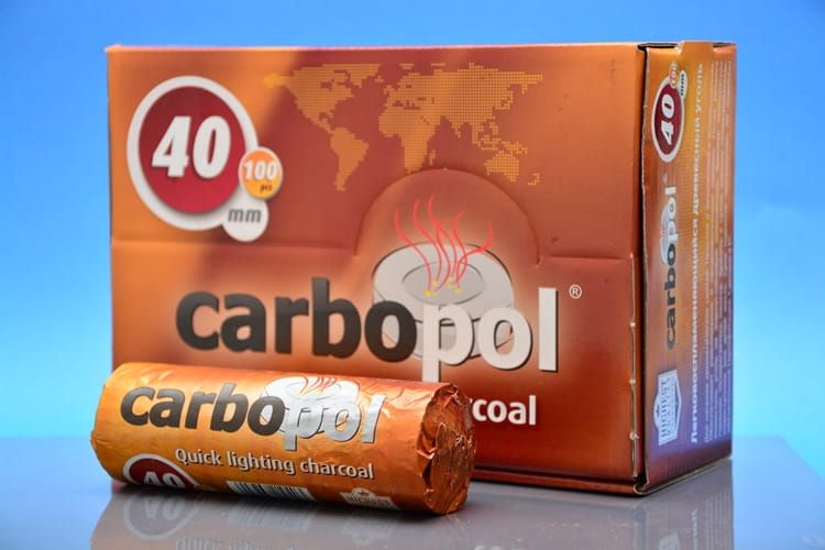 Duże opakowanie węgielków do kadzidła (100 sztuk). Sklep artykuły liturgiczne - e-religijne.pl.