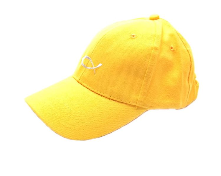 Czapka z chrześcijańskim symbolem - Rybka żółta e-religijne.pl