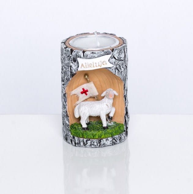  Baranek Wielkanocny 8 cm ze świeczką JS93081A sklep dewocjonalia e-religijne.pl. Religijne ozdoby świąteczne. Święta Zmartwychwstania Pańskiego