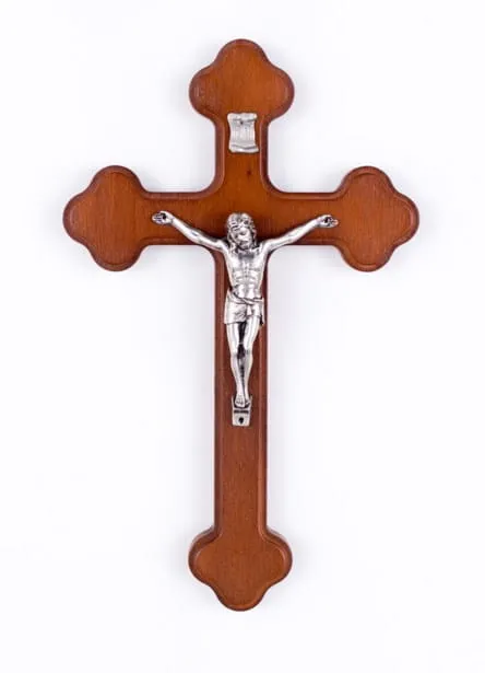 Krzyż liliowy drewniany wiszący 25 cm sklep z dewocjonaliami e-religijne.pl. Dewocjonalia w największym wyborze i najlepszych cenach.