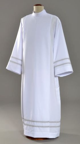 Alba Plus szaty liturgiczne sklep - alba dla księdza na prezent - stroje liturgiczne - alba kapłańska zdobiona haftem 3-131-0
