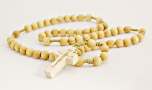 Różaniec drewniany na sznurku oliwkowy e-religijne.pl