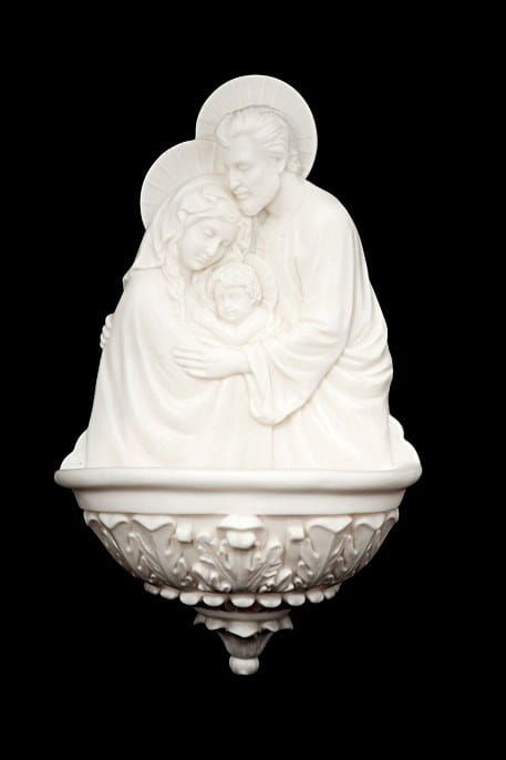 Kropielnica ręcznie rzeźbiona - Święta Rodzina (2) e-religijne.pl