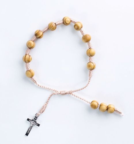 Różaniec bransoletka drewniana na sznurku e-religijne.pl