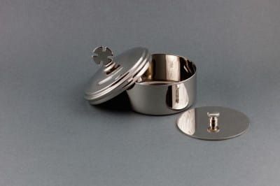 Hostiarka z wkładką - obciążnikiem e-religijne.pl