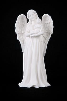 Anioł Stróż z dzieckiem - rzeźba alabastrowa wys. 22 cm /108/ e-religijne.pl