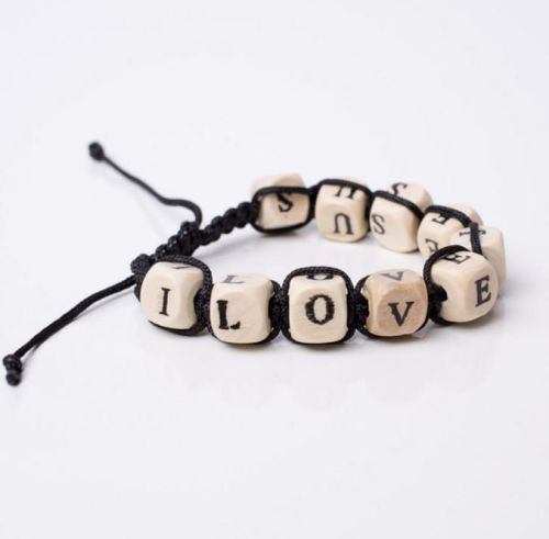 CHRZEŚCIJAŃSKA MODA: Religijna bransoletka na rękę I LOVE JESUS BC802 - EWANGELIZACJA - upominki religijne: bransoletki, koszulki, bluzy chrześcijańskie - sklep e-religijne zaprasza