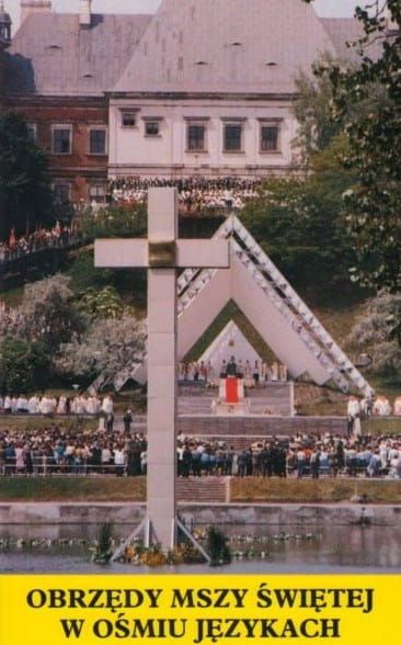 Obrzędy mszy świętej w ośmiu językach - Wydawnictwo Archidiecezji Warszawskiej -  księgarnia sklep - KSIĘGI LITURGICZNE - ARTYKUŁY KOŚCIELNE