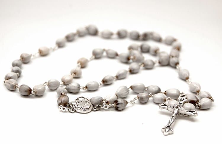 Różaniec Łzy Maryi e-religijne.pl