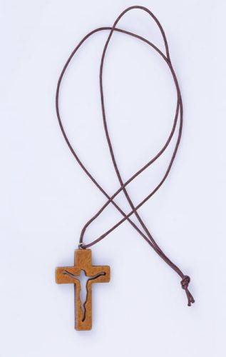 Drewniany krzyżyk na szyję WD161 sklep chrześcijański e-religijne.pl