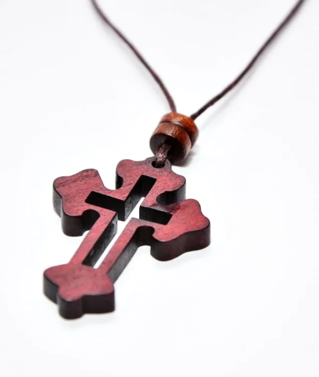 Krzyżyk na rzemyku 0052-01