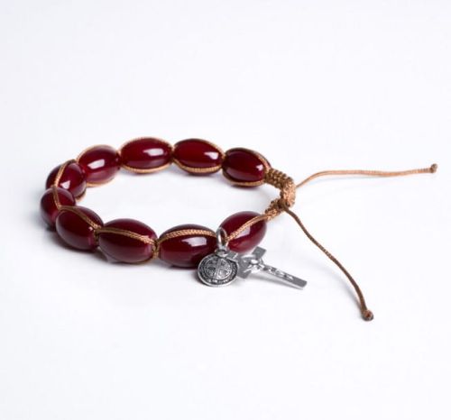 Bransoletka dziesiątka różańca z krzyżykiem i medalikiem Św. Benedykta BC669 Największy wybór różańców na rękę, opasek żelowych. Chrześcijański sklep Biżuteria chrześcijańska dla Katolików